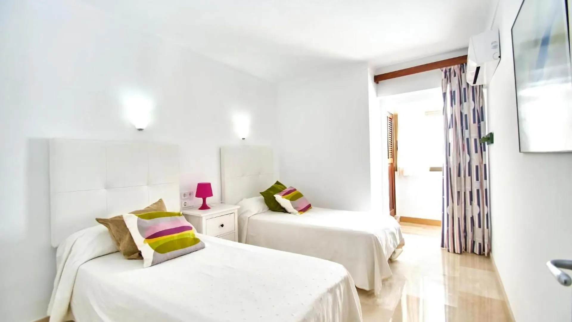 Apartamento Maritim Port de Alcudia  0*, Port de Alcudia (Mallorca) Spanien